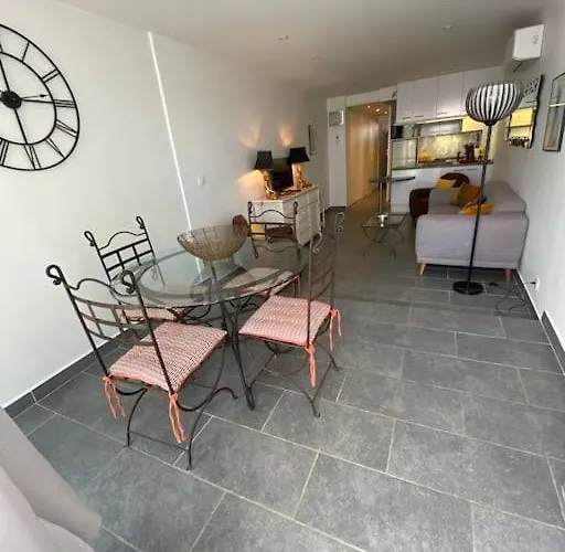 114, Port Ambonne Au Village Naturiste Apartamento *